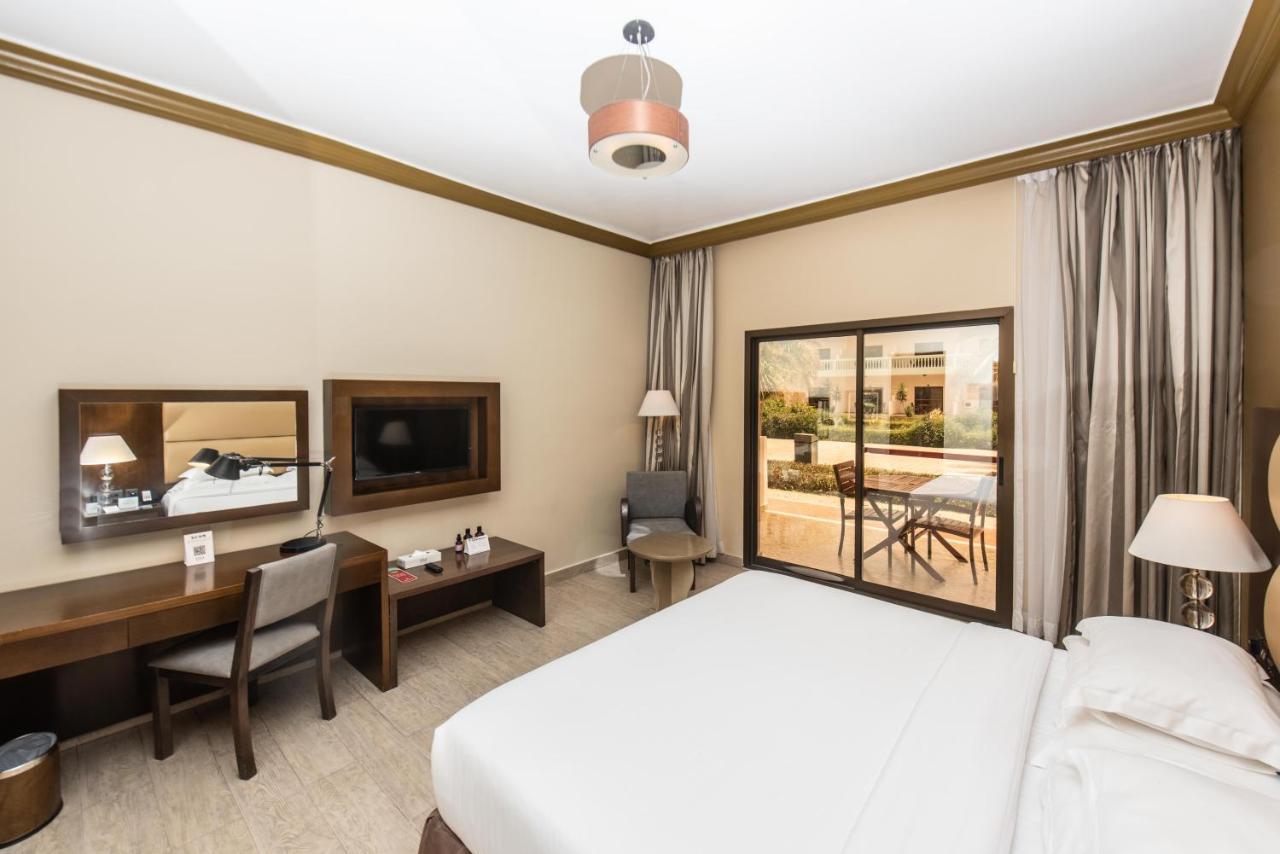ראס אל חאימה Bm Beach Resort מראה חיצוני תמונה